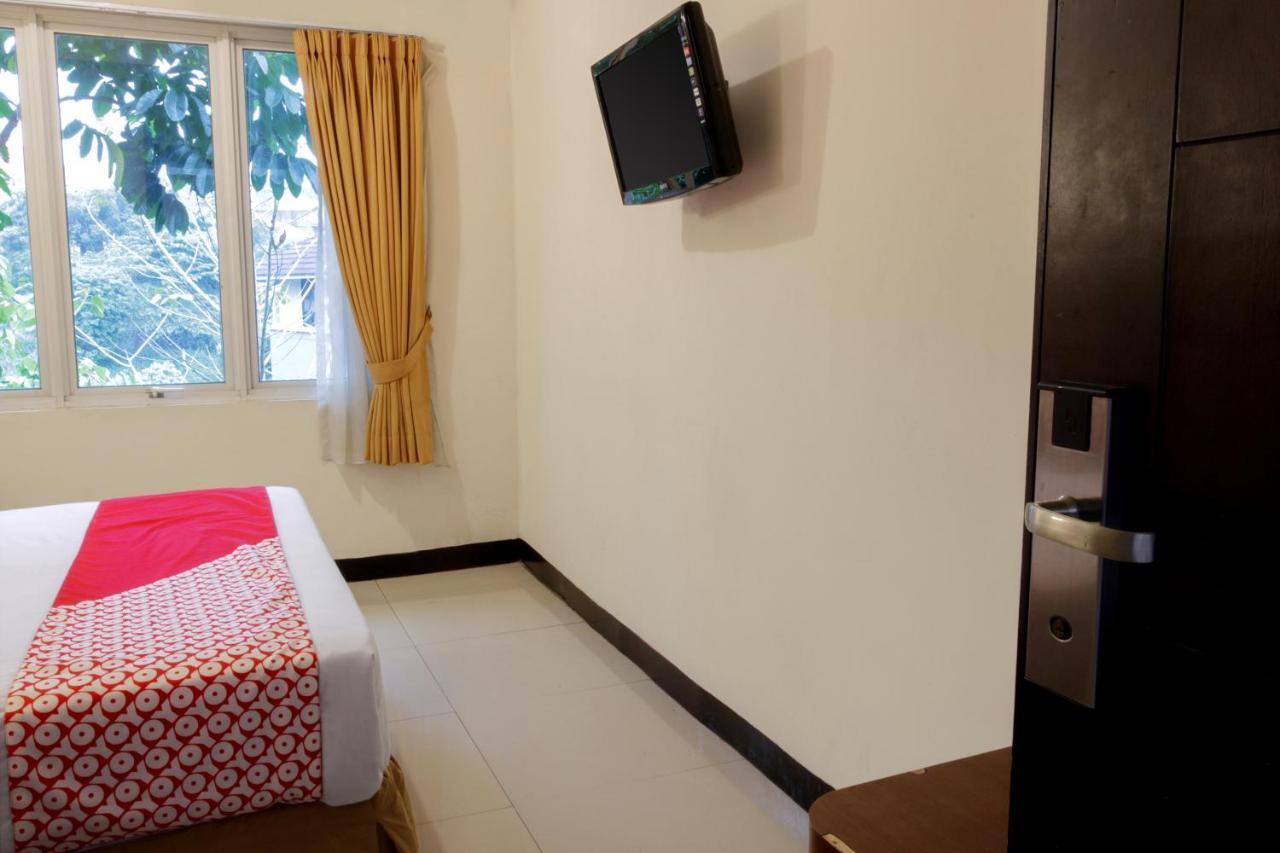 Oyo 167 Dago'S Hill Hotel Bandung Kültér fotó